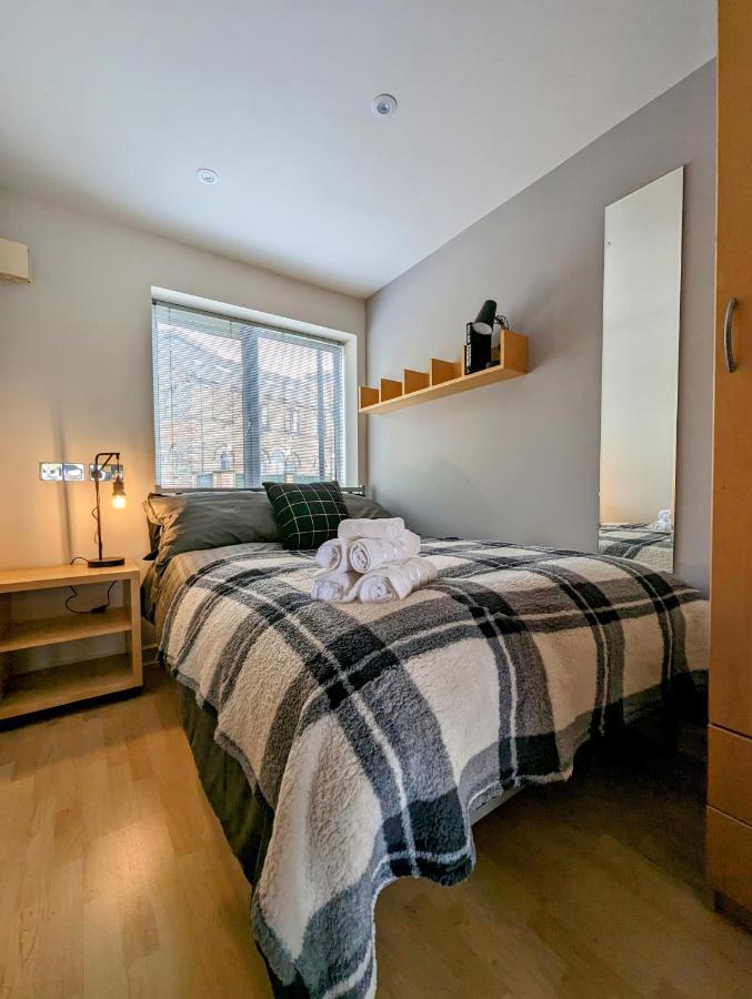 Quayside Apartment With Riverside Views & Parking Newcastle upon Tyne Eksteriør billede